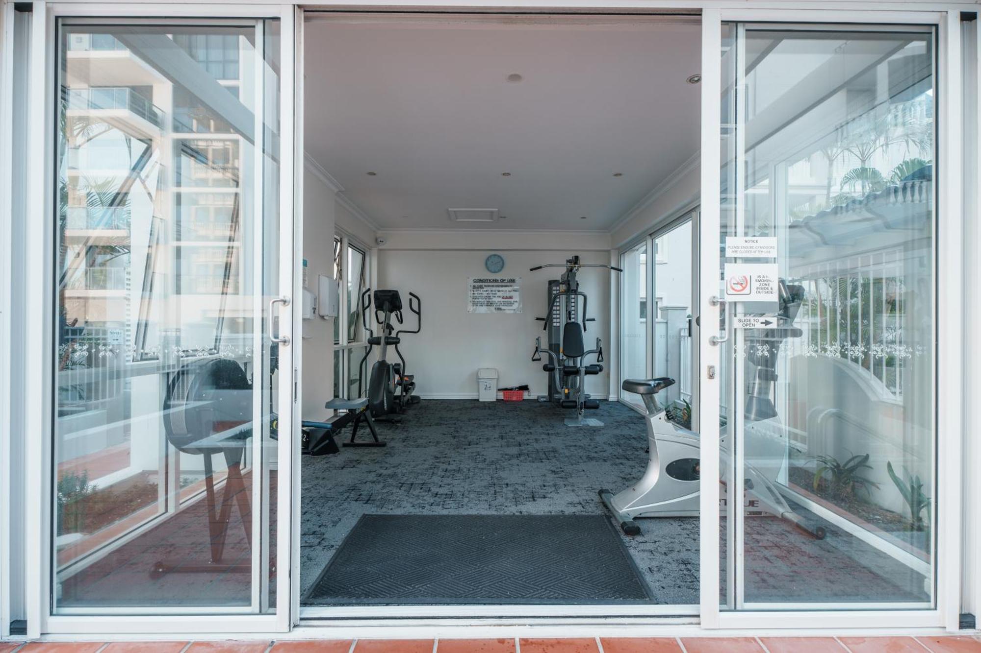 La Grande Apartments Gold Coast Dış mekan fotoğraf
